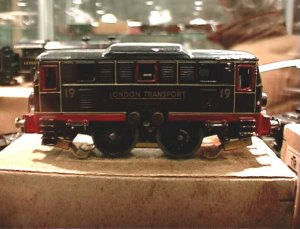 Christies London Transport loco